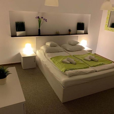 Апартаменты Apartament Na Rozance Вроцлав Экстерьер фото