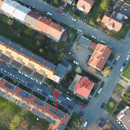 Апартаменты Apartament Na Rozance Вроцлав Экстерьер фото