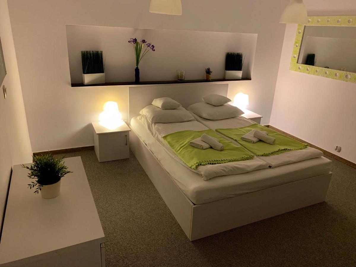 Апартаменты Apartament Na Rozance Вроцлав Экстерьер фото