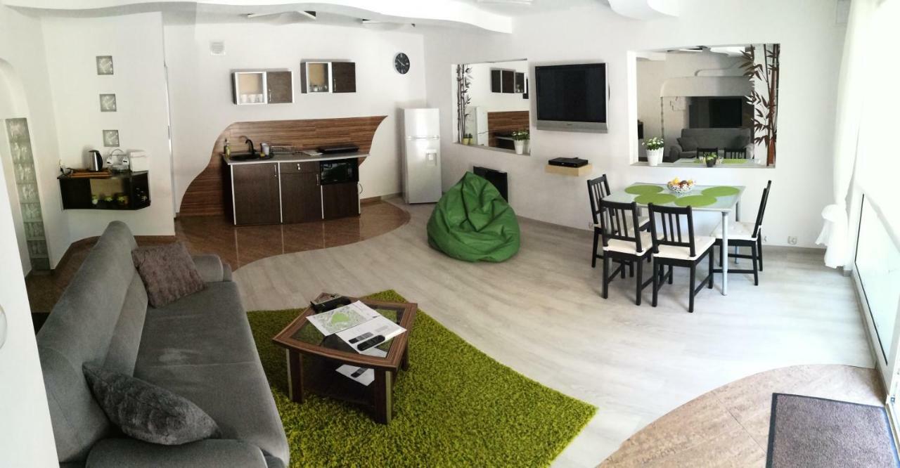 Апартаменты Apartament Na Rozance Вроцлав Экстерьер фото